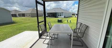 Outdoor dining
