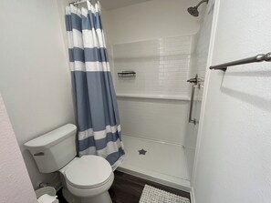 Shower, towels