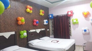 Family Room - Goroomgo Royal Inn Bhubaneswar (Bhubaneshwar)