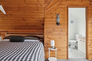 3 chambres, fer et planche à repasser, Wi-Fi gratuit