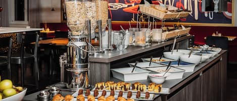 Daily buffet breakfast (EUR 22 per person)