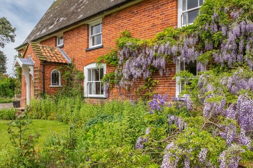 Cutbush Farmhouse, Hingham, Norfolk