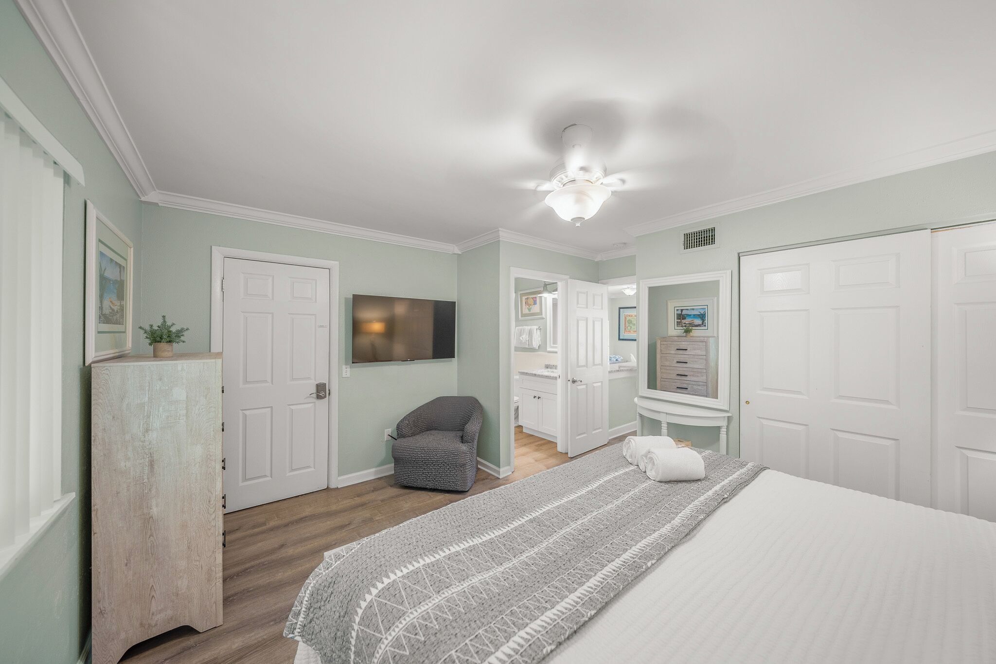 1 bedroom, free WiFi, bed sheets