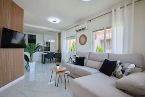 Unclassified image, 5 of 20, button - Casa Loresa Silver (Orihuela)