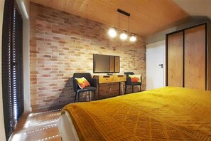 House | 4 bedrooms, individually furnished, iron/ironing board, bed sheets - 4-bedroom Holiday Home With Sauna and Whirlpool (Mielno)