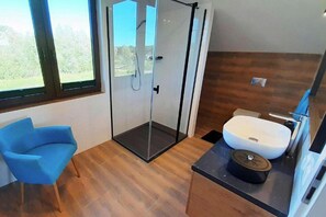 House | Bathroom