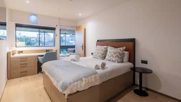 4 chambres, Wi-Fi gratuit, draps fournis