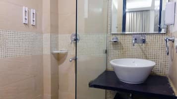 Shower, free toiletries, towels, soap