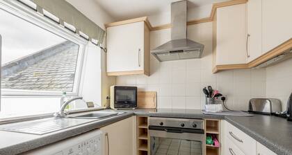 Muttoes Apartments (No 21)