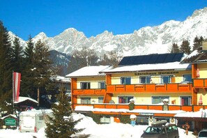 Apartment | Exterior - Apartment in Vorberg Near Dachstein Glacier (Ramsau am Dachstein)