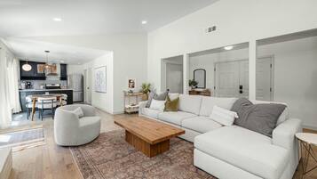 Smart TV, fireplace, offices