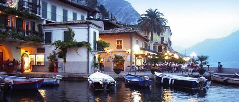 อพาร์ทเมนท์ | บริเวณภายนอก