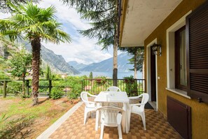 Appartement | Buiten dineren