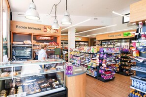 Dining - Luxurious Holiday Home With Pool in Maspalomas (San Bartolomé de Tirajana)