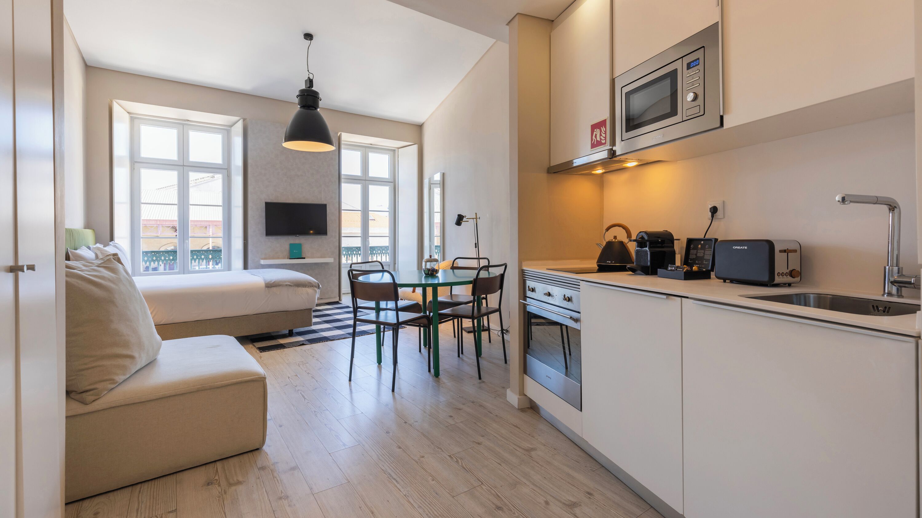 Basic Studio | Private kitchenette | Full-sized fridge, microwave, oven, stovetop