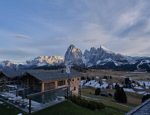 Apartment | View from property - Chalet in Dienten With Ski-in Access & Pool (Dienten am Hochkoenig)
