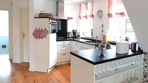 Apartment | Eigene Küche | Wasserkocher, Toaster, Hochstuhl