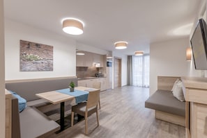 Apartment | Dining - Apartments Home Reginas ALP Deluxe, Solden (Soelden)