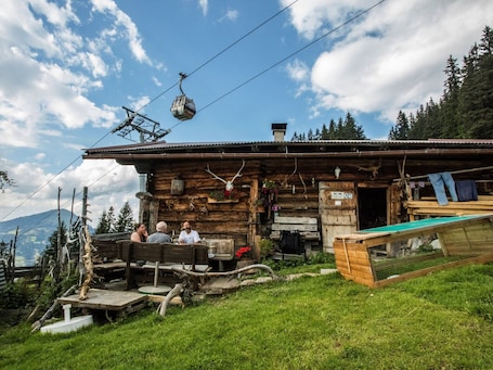 Pool. Chalet Rabl, Westendorf