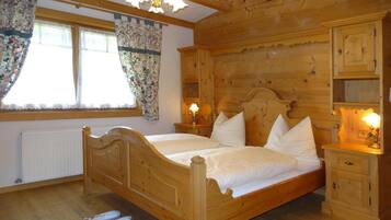 4 Schlafzimmer, individuell eingerichtet