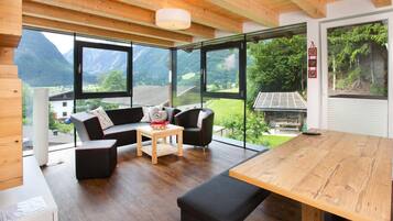 Apartment | Living room