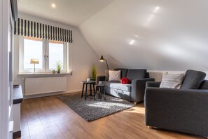 Apartment | Living room - Holiday Apartment in Turmlauer Koog (Tumlauer Koog)