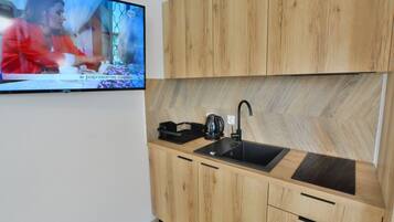 Apartment | Private kitchen | Electric kettle