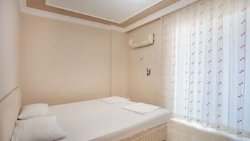 Comfort House, Balcony, City View | 1 bedroom, desk, laptop workspace, free WiFi