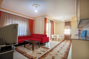 1 bedroom, desk, laptop workspace, free WiFi - Sevgi Tatil Sitesi (Alanya)