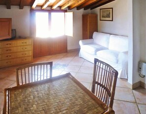 Dining - Apartment in Rio Nell Elba for 2 Person (Rio)