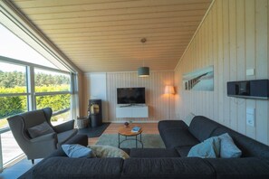 House | Living room - Ferienhaus Nordlys mit Sauna am Dummer See (Dümmer)