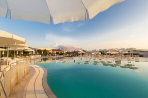 Lejlighed | Pool | Udendørs pool