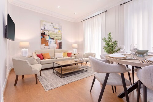 Exclusive apartment in Cordoba Center. Sandoval