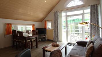 Apartment | Living area