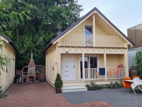 House | Exterior