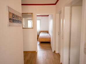 Apartment | 2 Schlafzimmer, individuell eingerichtet, Bügeleisen/Bügelbrett