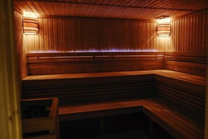Apartment | Property amenity - Apartment With River View, Sauna, and Indoor Pool (Dziwnów)