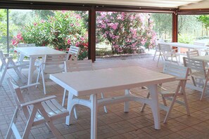 Apartment | Dining