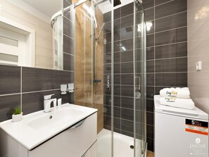 Apartment | Bathroom - Apartment in Pobierowo Near Baltic Beach (Rewal)