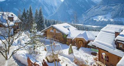 Chalet in Wildkogel Near Ski Slopes