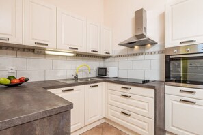 Apartment | Eigene Küche | Hochstuhl