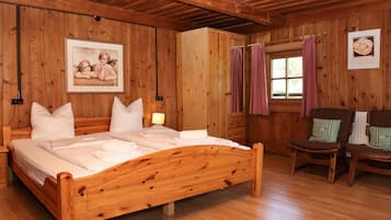 Casa | 4 habitaciones, muebles diferentes y ropa de cama
