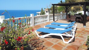 Villa | Outdoor dining - Villa Torre, Salobrena (Salobreña)