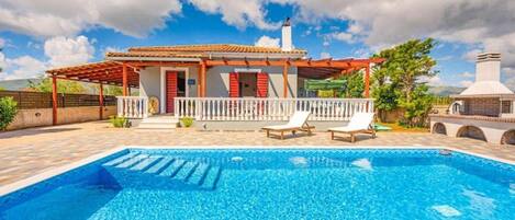 别墅 | 2 多间卧室、高速上网