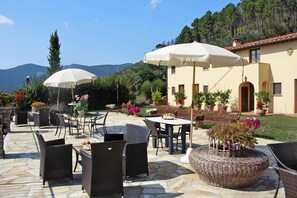 Apartment | Balcony - Estate in Monte Serra With Panoramic Views (Buti)