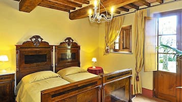 Apartment | 1 Schlafzimmer, individuell eingerichtet