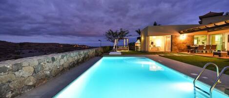 House | Pool | Indoor pool, outdoor pool