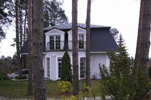 Apartment | Exterior