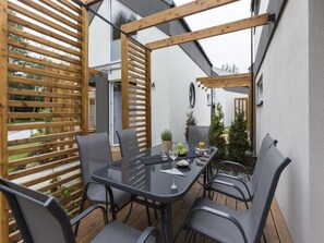 Dining - Comfortable Holiday Homes, Summer Pool, Sauna (Rewal)