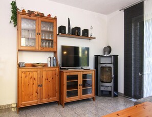 Hus | Oppholdsrom | Peis